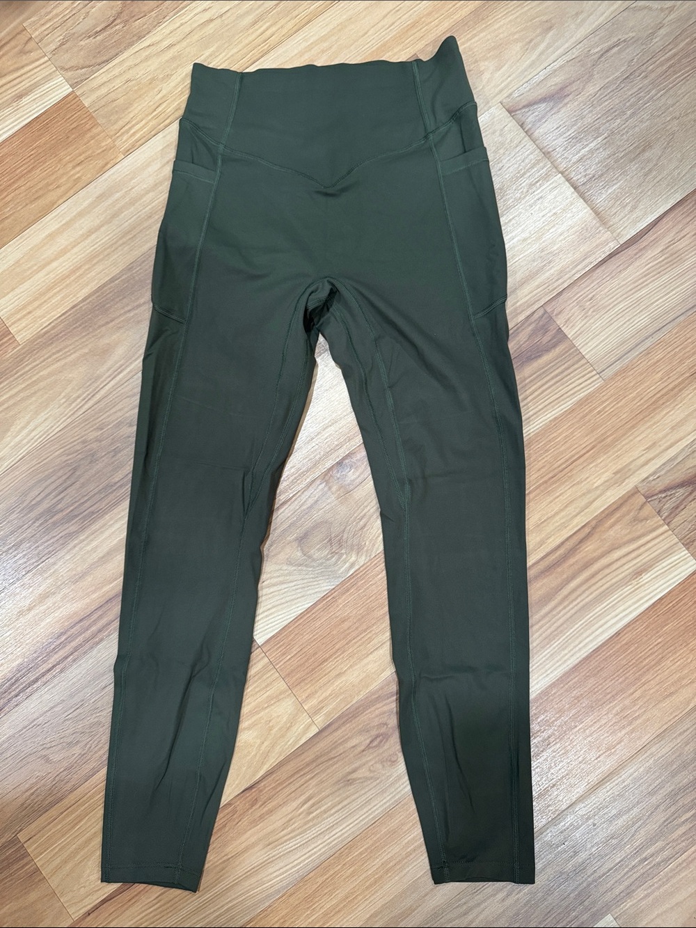 HALARA Dark Olive Conpression High-Waist Performance 7/8 Leggings & Butt Cinch